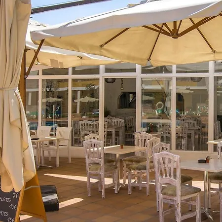 Tilos Apartamento *